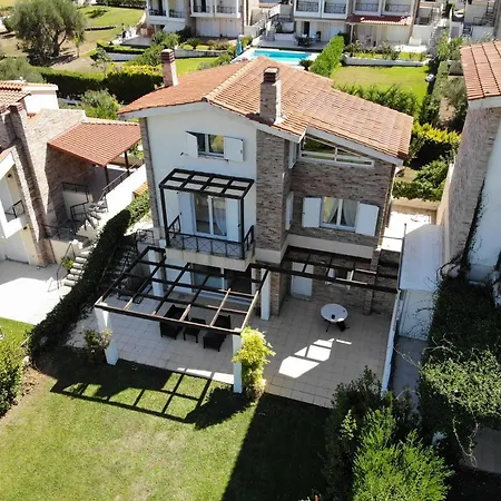 Villa Pine Tree *